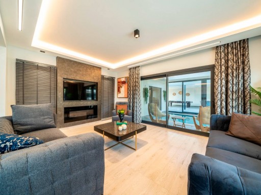 Villa AZUREA Villa AZUREA