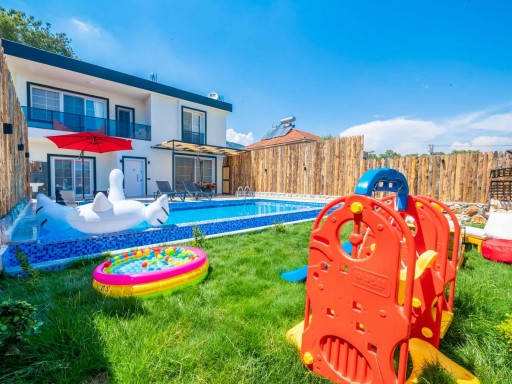 Villa MYSTA Villa MYSTA