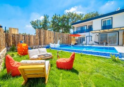 Villa MYSTA Villa MYSTA