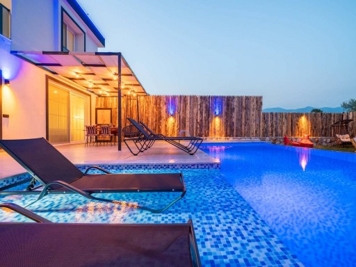 Villa MYSTA Villa MYSTA