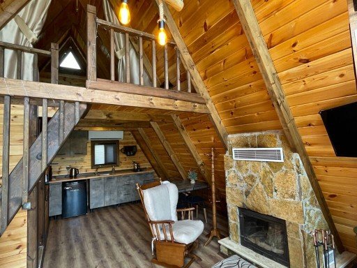 Mavera Bungalov Oval Havuzlu ve Jakuzili Mavera Bungalov Oval Havuzlu ve Jakuzili