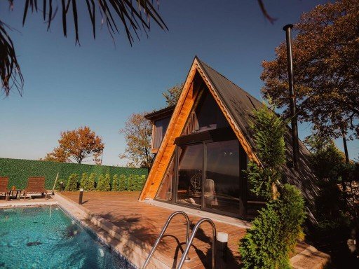 Sapanca Manzara Suit Sapanca Manzara Suit