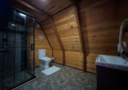 Mavera Bungalov Kare Havuzlu ve Jakuzili Mavera Bungalov Kare Havuzlu ve Jakuzili