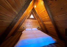 Mavera Bungalov Kare Havuzlu ve Jakuzili Mavera Bungalov Kare Havuzlu ve Jakuzili