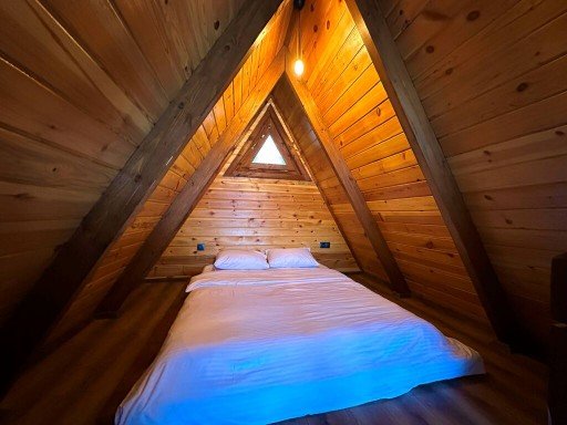 Mavera Bungalov Kare Havuzlu ve Jakuzili Mavera Bungalov Kare Havuzlu ve Jakuzili