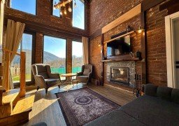 Uğurlu Konakları Uğurlu Konakları