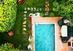 White Deluxe White Deluxe