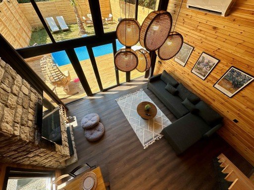 Thea Sapanca Thea Sapanca