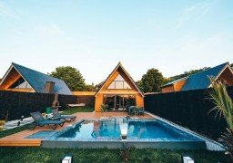 Arn Bungalov Arn Bungalov