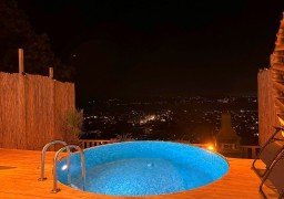 Three White Sapanca Three White Sapanca