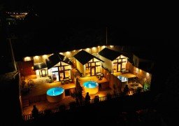 Three White Sapanca Three White Sapanca