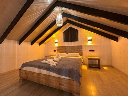 Three White Sapanca Three White Sapanca